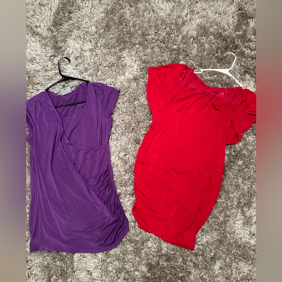 Two cute maternity blouses size small and medium - Picture 3 of 11